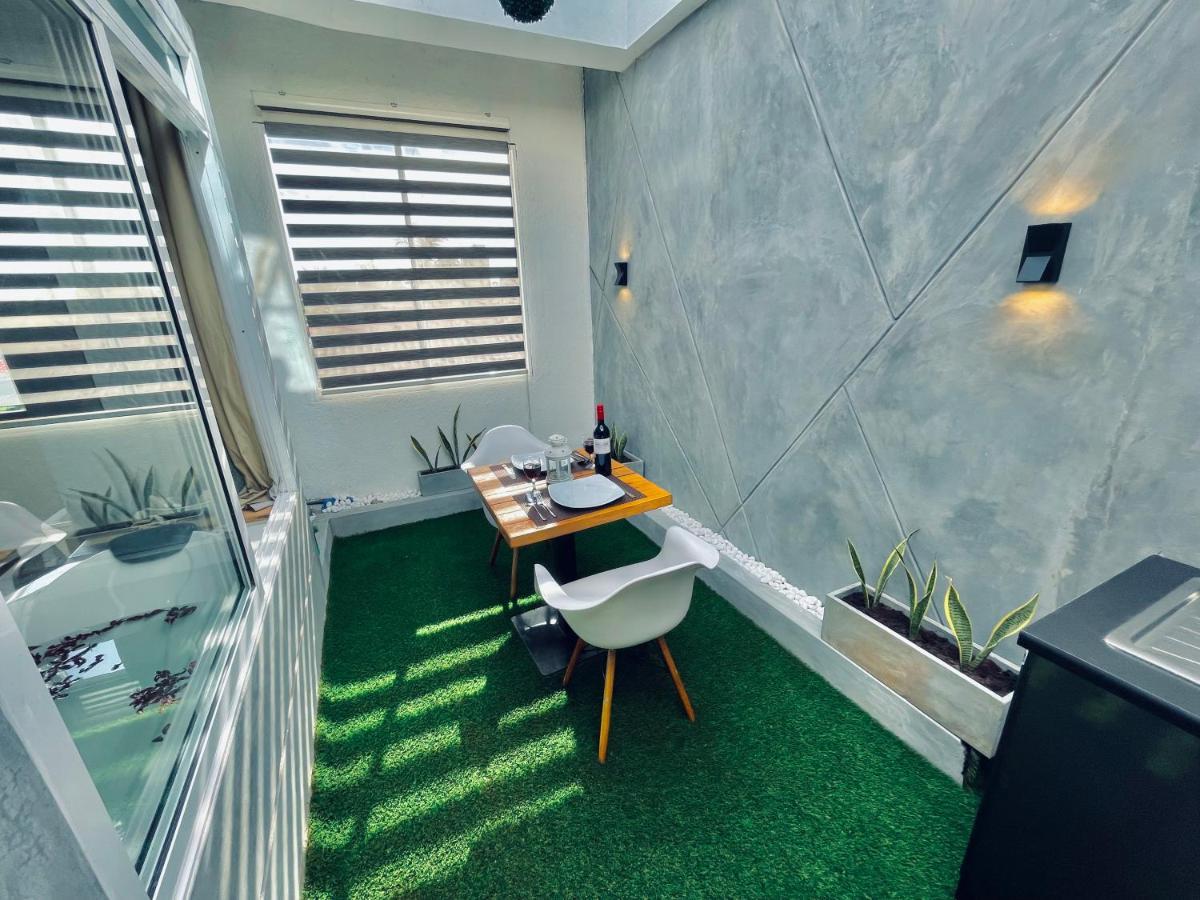 8 Plus Luxury Apartments Negombo Exteriör bild