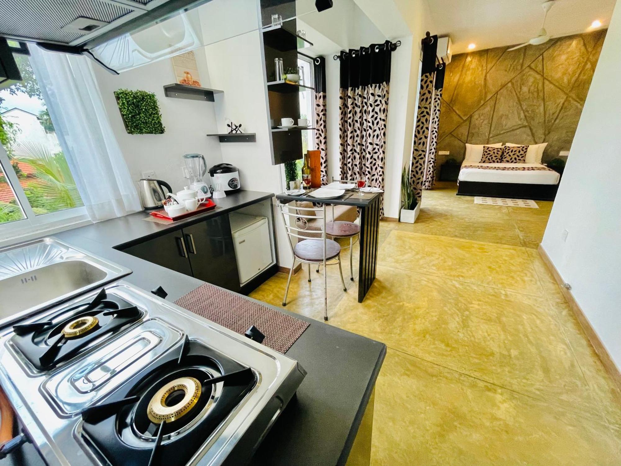 8 Plus Luxury Apartments Negombo Exteriör bild